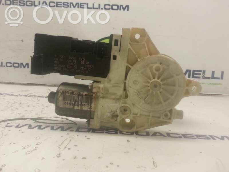 Peugeot 407 Motor del regulador de la ventanilla de la puerta delantera 