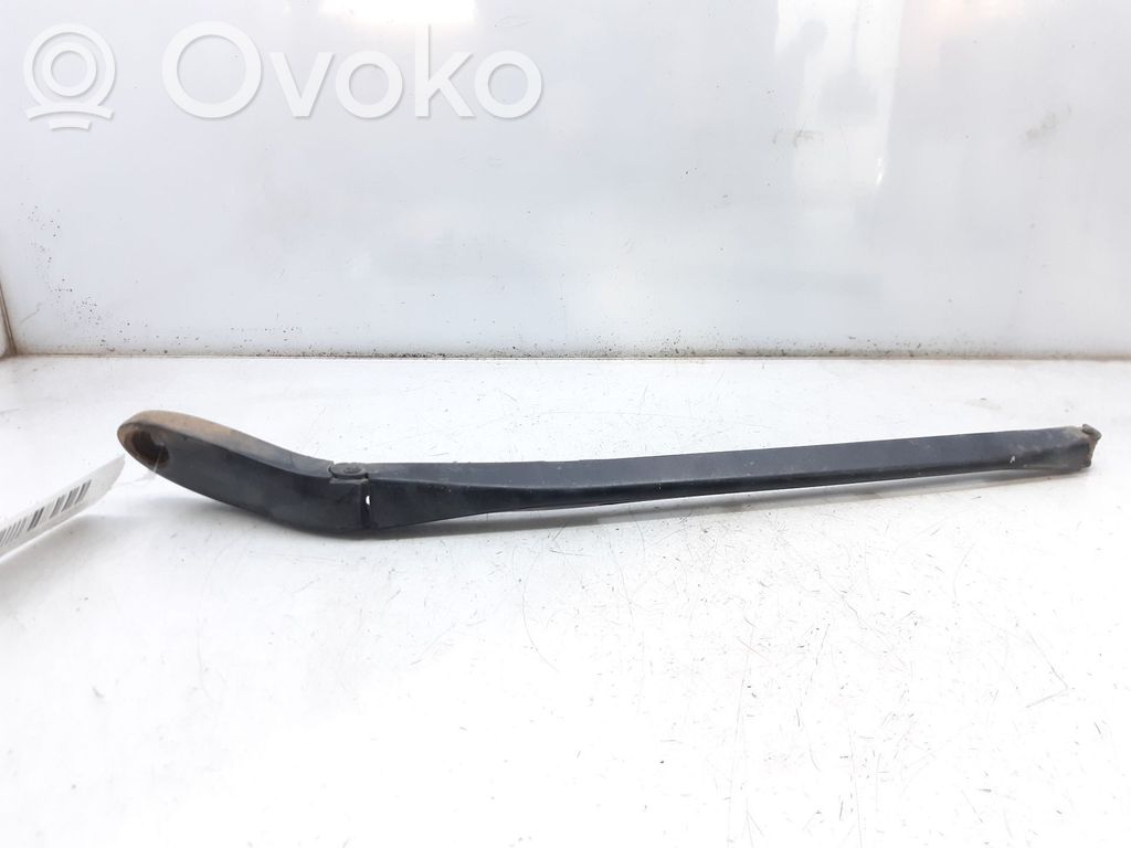 Audi A8 S8 D3 4E Wischerarm vorne 