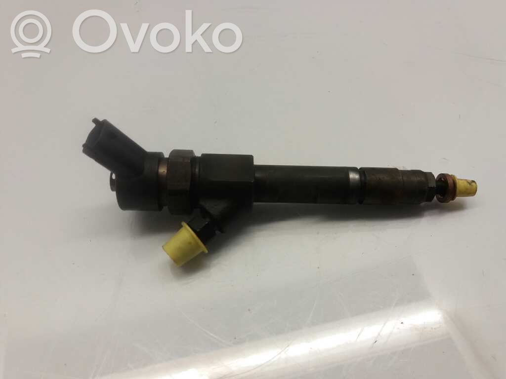 Inyector de combustible   8200100272