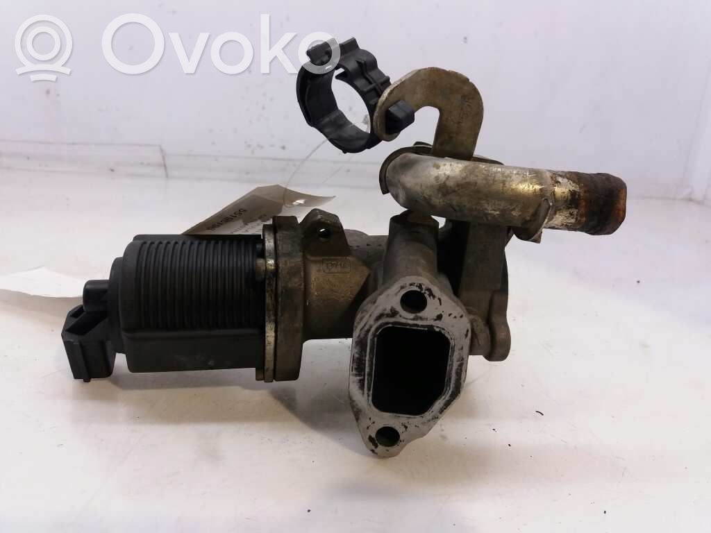 Opel Astra H Zawór EGR 