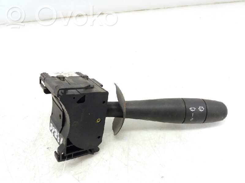 Nissan Primastar Wiper control stalk 