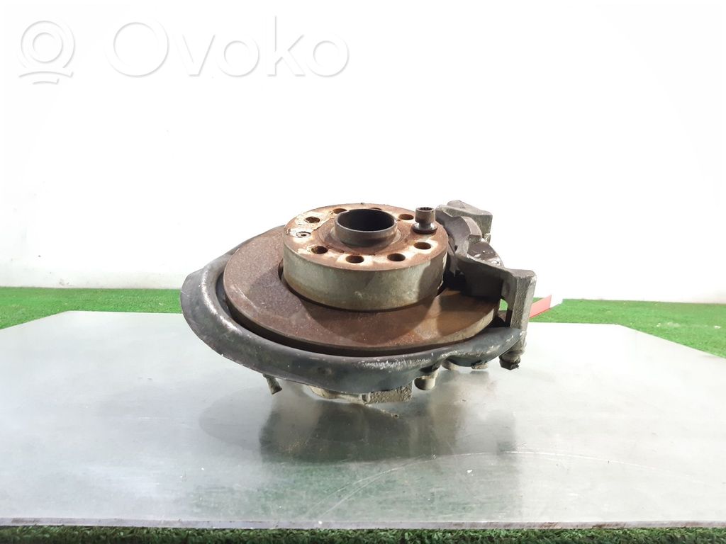Skoda Octavia Mk2 (1Z) Fuso a snodo con mozzo ruota posteriore