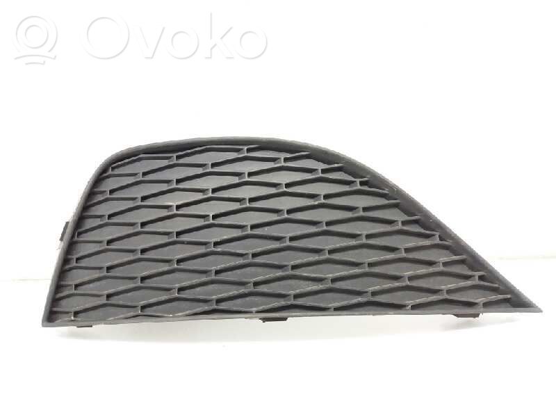 Seat Ibiza IV (6J,6P) Grille de calandre avant