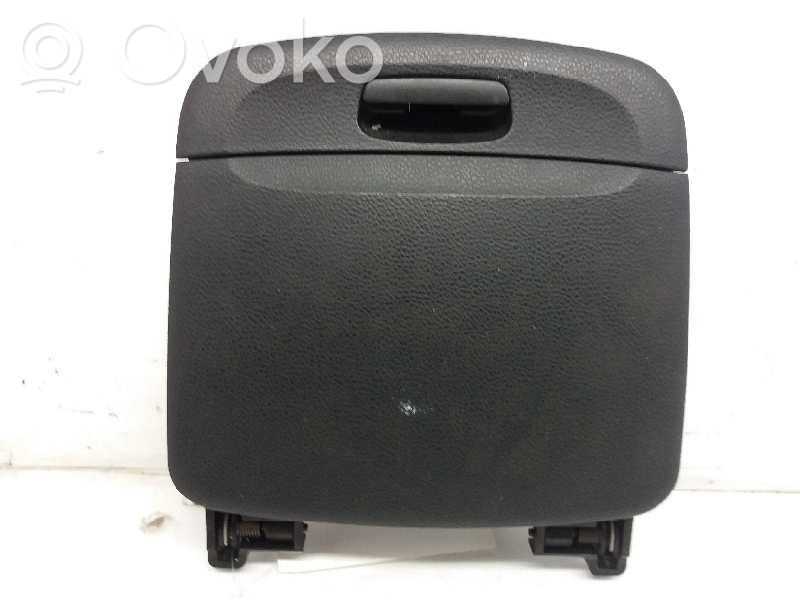 SsangYong Korando Handschuhfach 