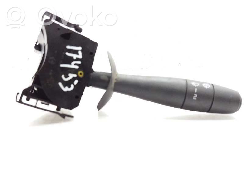 Nissan Primastar Wiper control stalk 