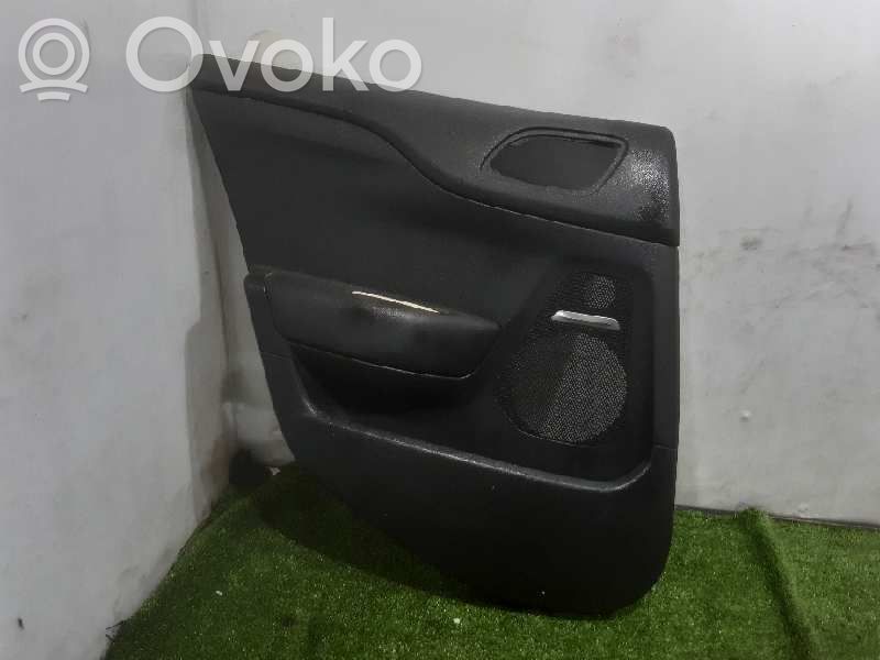 Citroen DS4 Moldura del tarjetero de la puerta trasera 