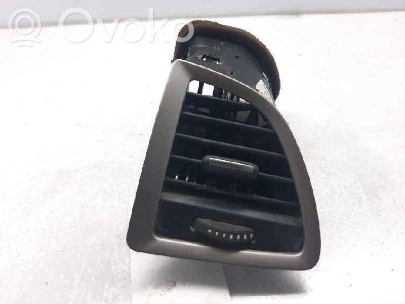 Opel Astra J Luftausströmer Lüftungsdüse Luftdüse Mitte 