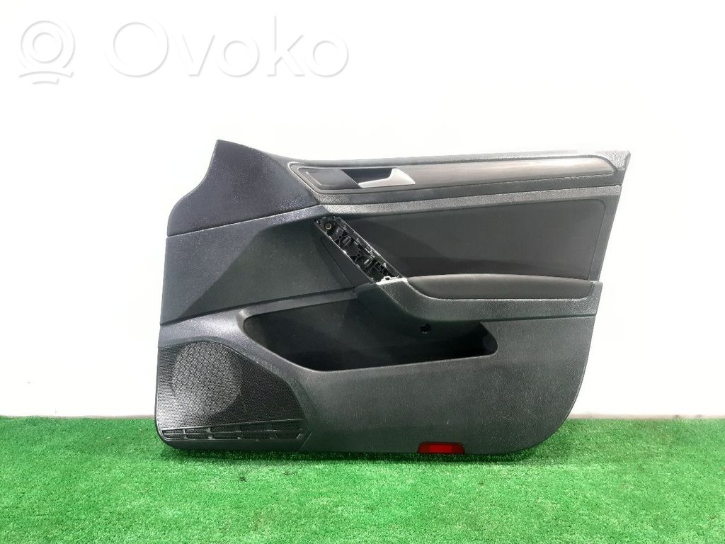 Volkswagen Golf VII Boczki / Poszycie drzwi przednich 