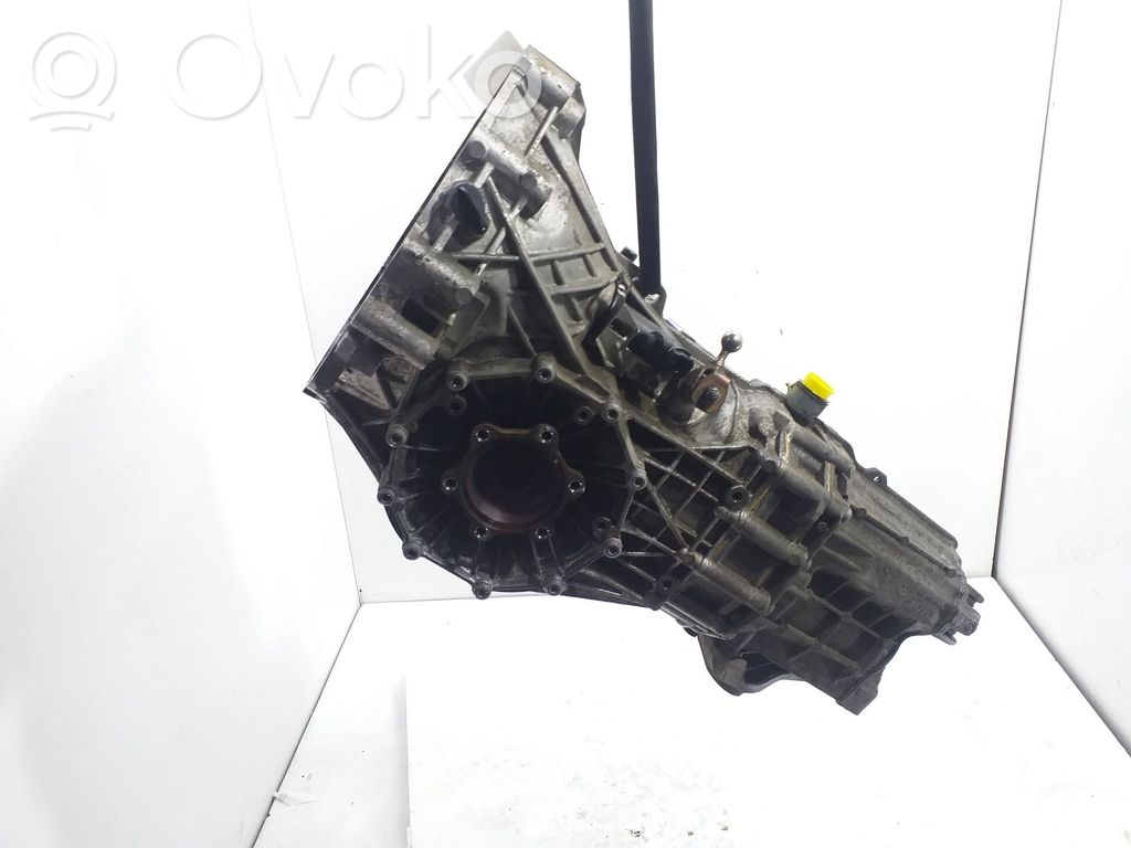 Audi A6 S6 C6 4F Manuaalinen 5-portainen vaihdelaatikko 