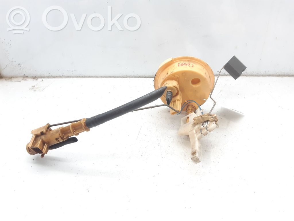 BMW 3 E46 Pompe à carburant 