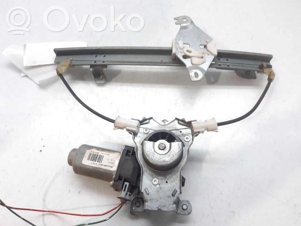 Nissan Qashqai Ręczny podnośnik szyby drzwi tylnych 