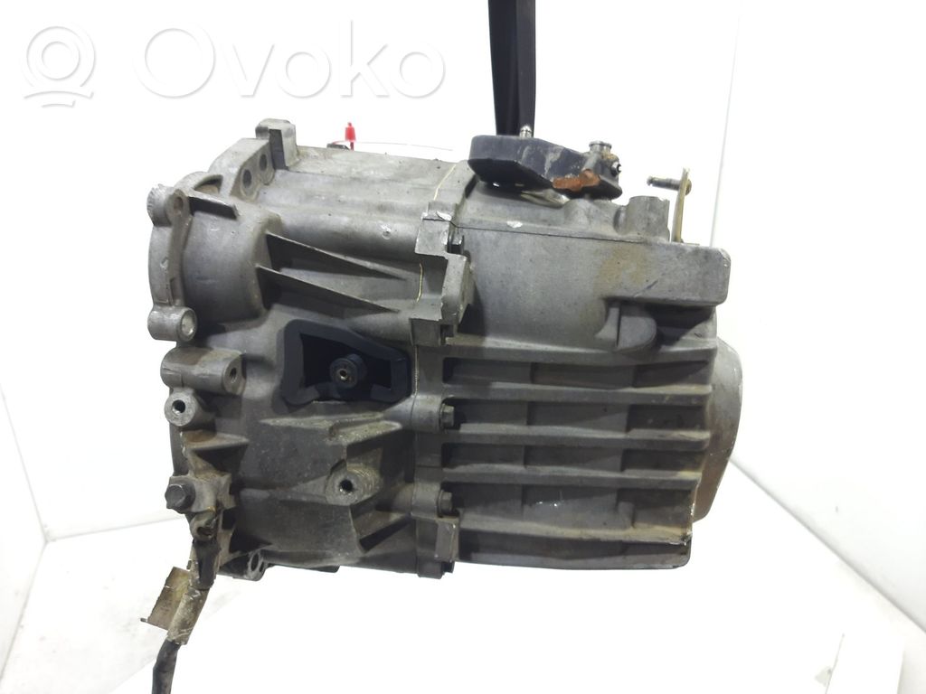 5 Gang Schaltgetriebe   D5244T