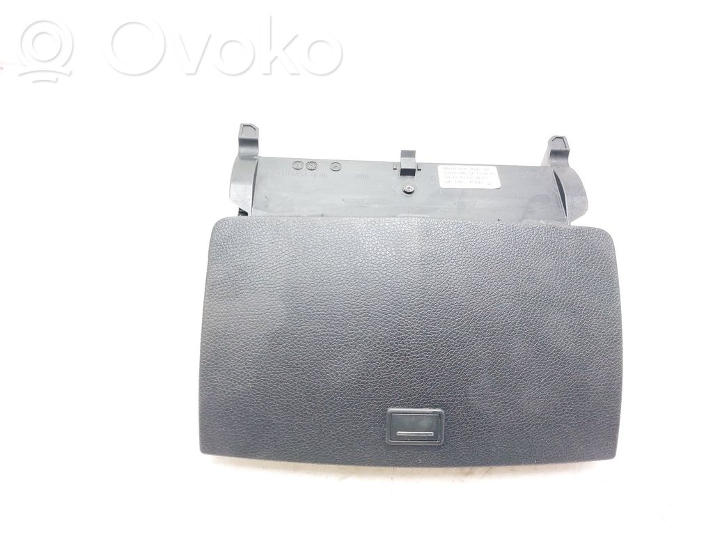 Mercedes-Benz C W204 Monitor/display/piccolo schermo