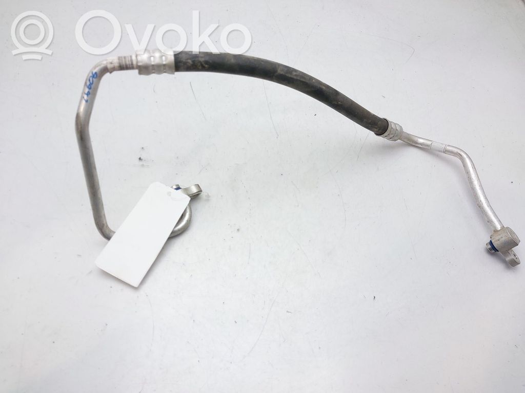 KIA Rio Ilmastointilaitteen putki (A/C) 