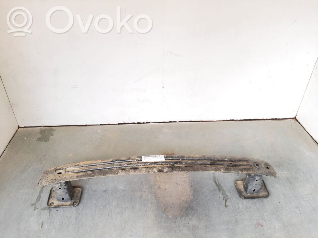 Ford Focus Aizmugurē bampera balka 