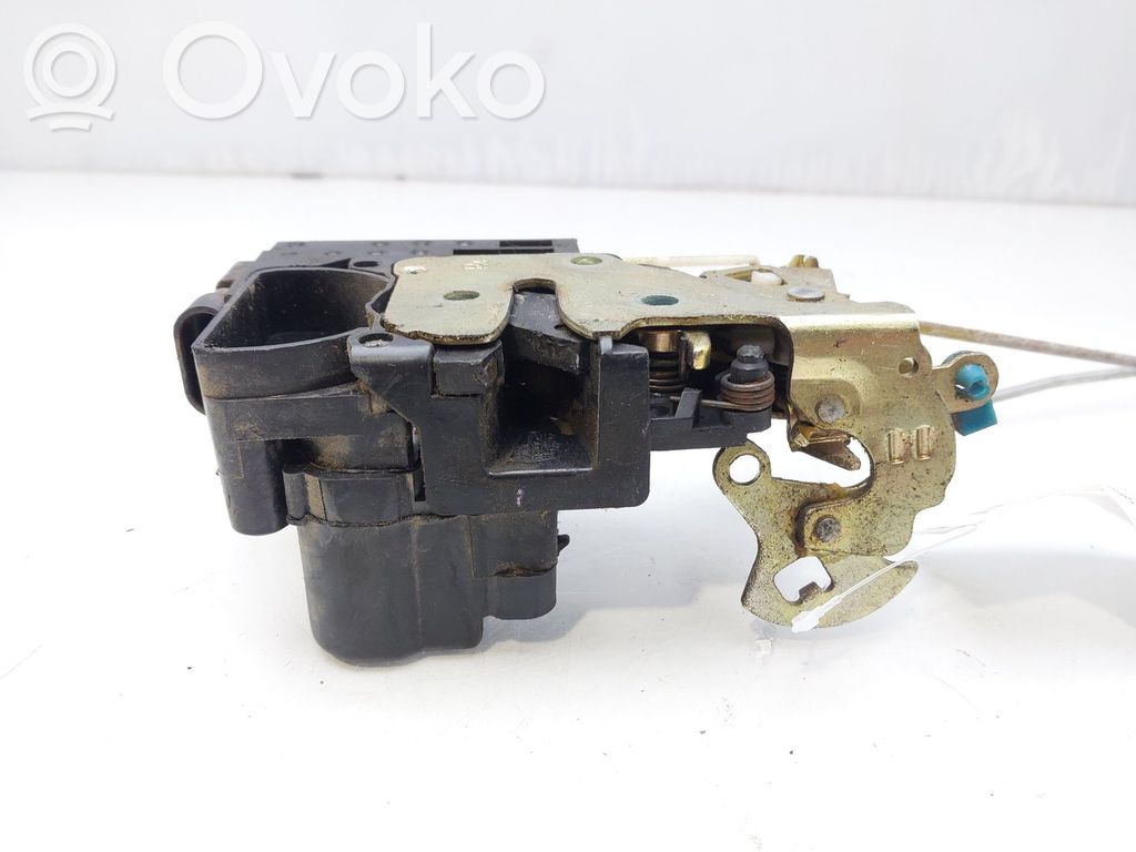 Daewoo Tacuma Etuoven lukko 