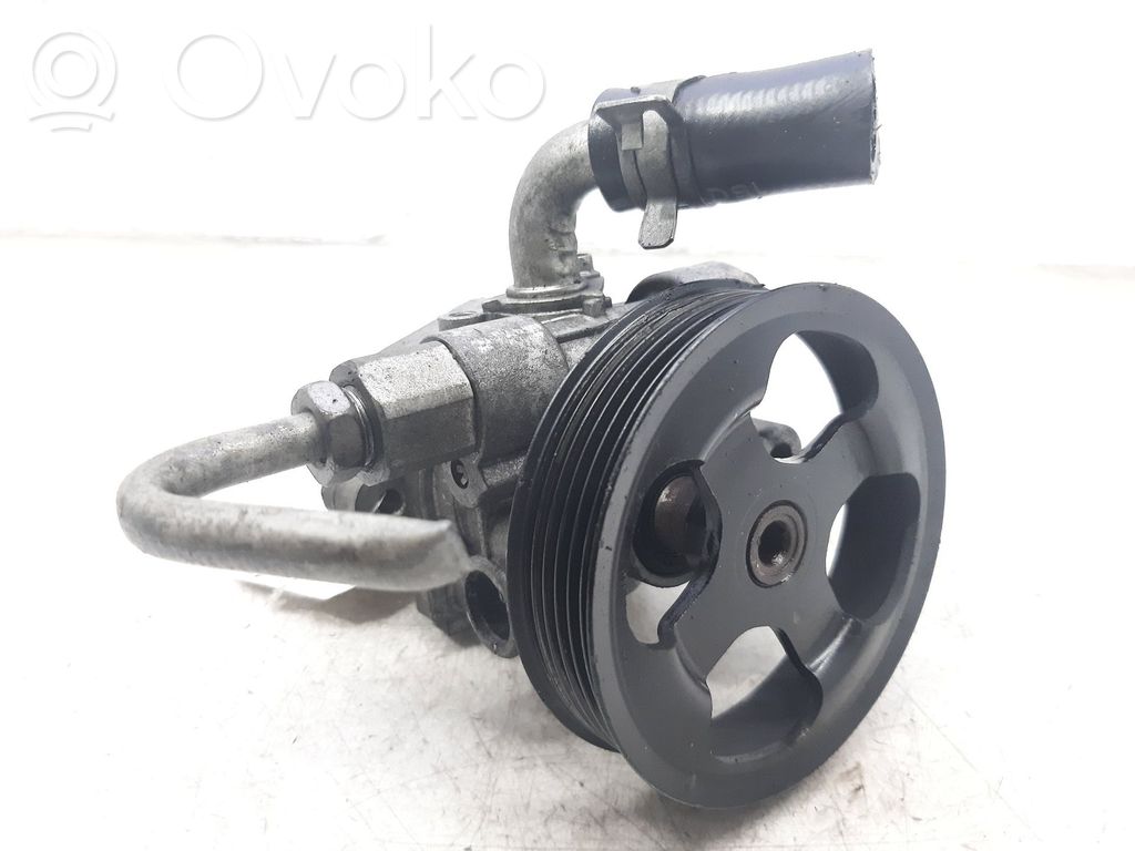 Ohjaustehostimen pumppu   05151016AE
