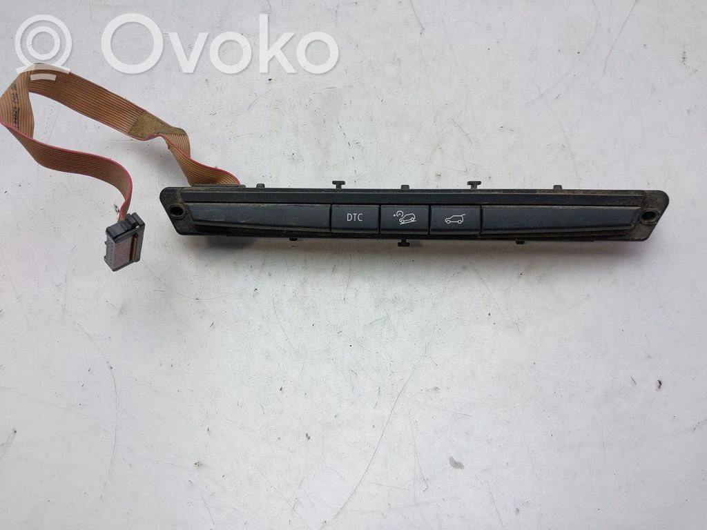 Multifunctional control switch/knob   6131697277903