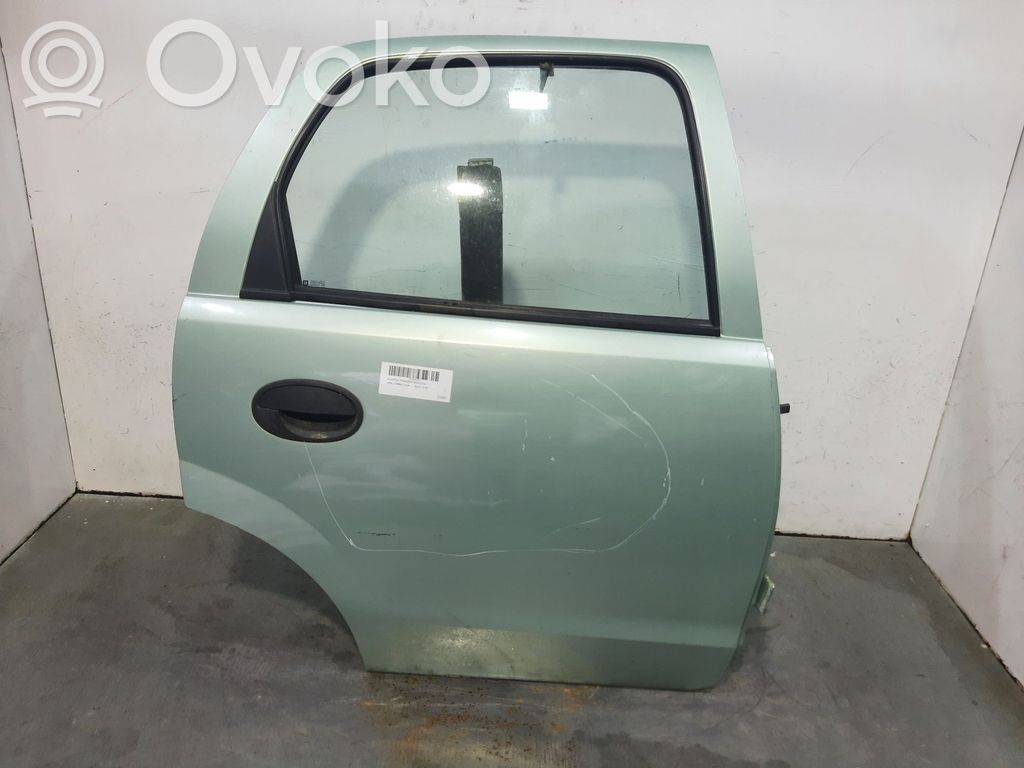 Opel Corsa C Galinės durys 