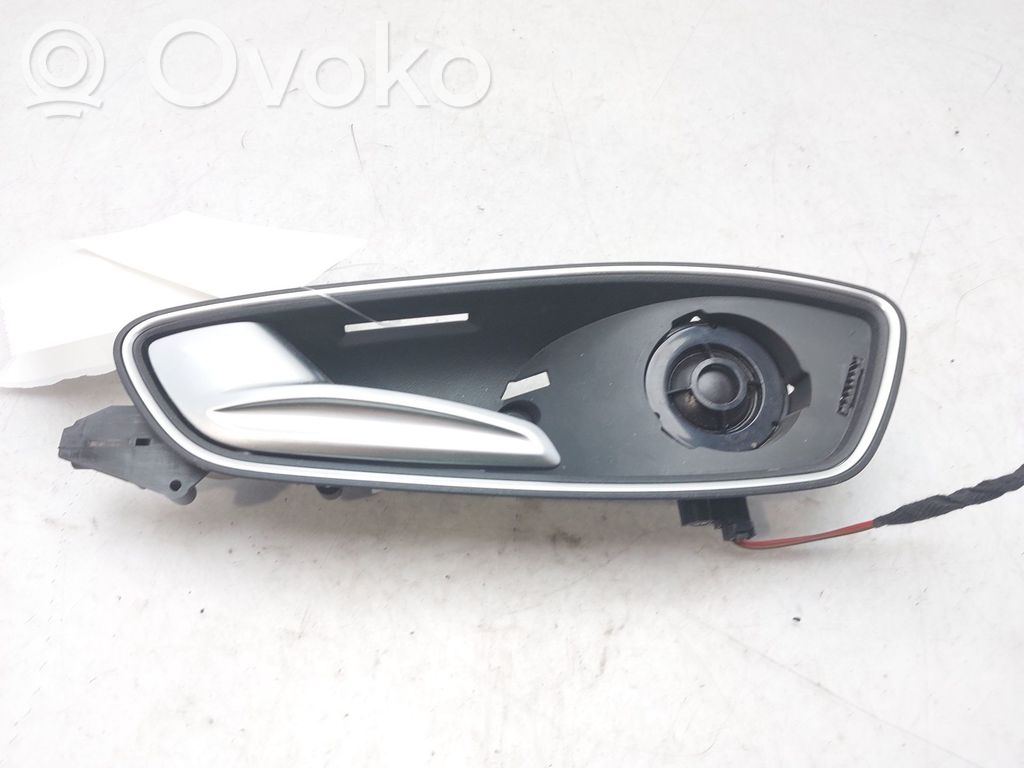 Audi A1 Manecilla interna puerta trasera 