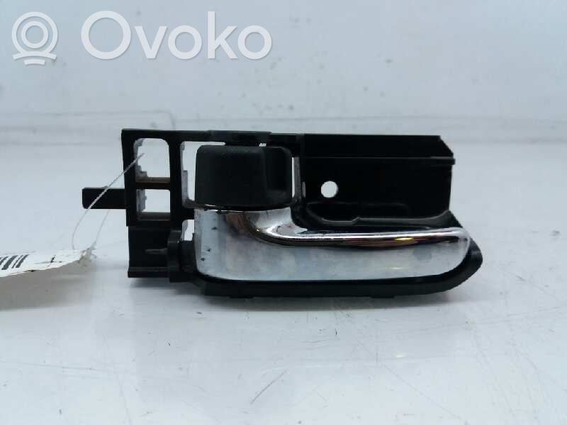 Toyota Corolla E120 E130 Manecilla interna puerta trasera 