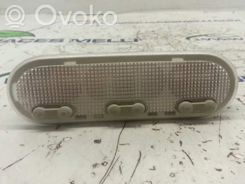 Nissan Qashqai Luz del asiento delantero 