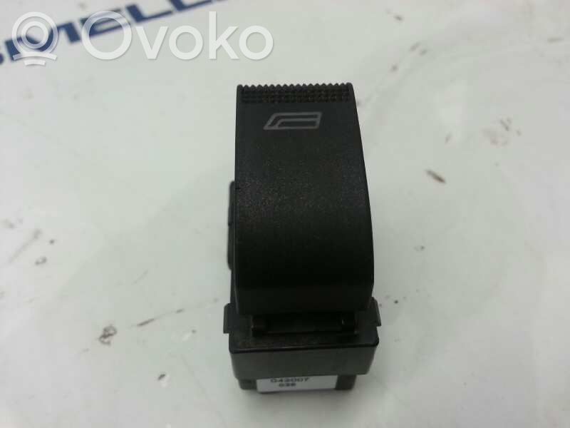 Audi A3 S3 8L Electric window control switch 