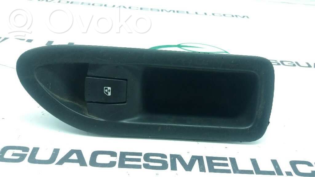Renault Laguna II Electric window control switch 