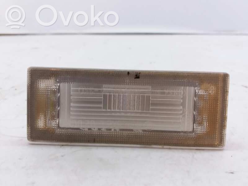 KIA Sorento Etuistuimen valo 