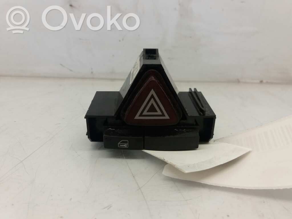 Opel Corsa D Citu veidu slēdži / pogas / pārslēdzēji 