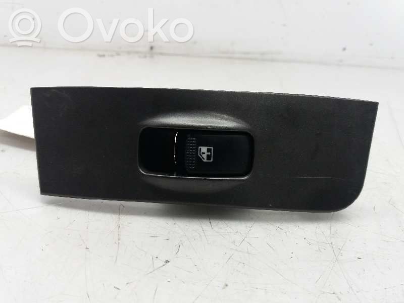 Hyundai Matrix Electric window control switch 