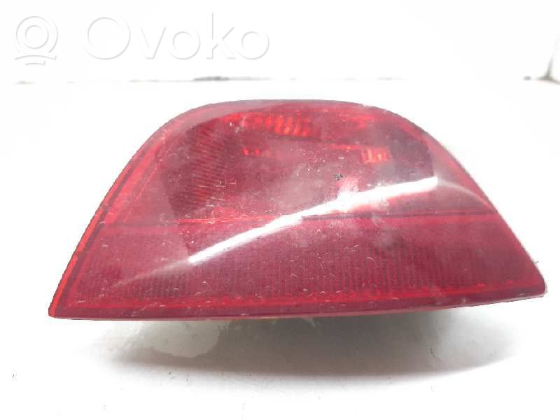 Ford Focus Miglas lukturis aizmugurē 