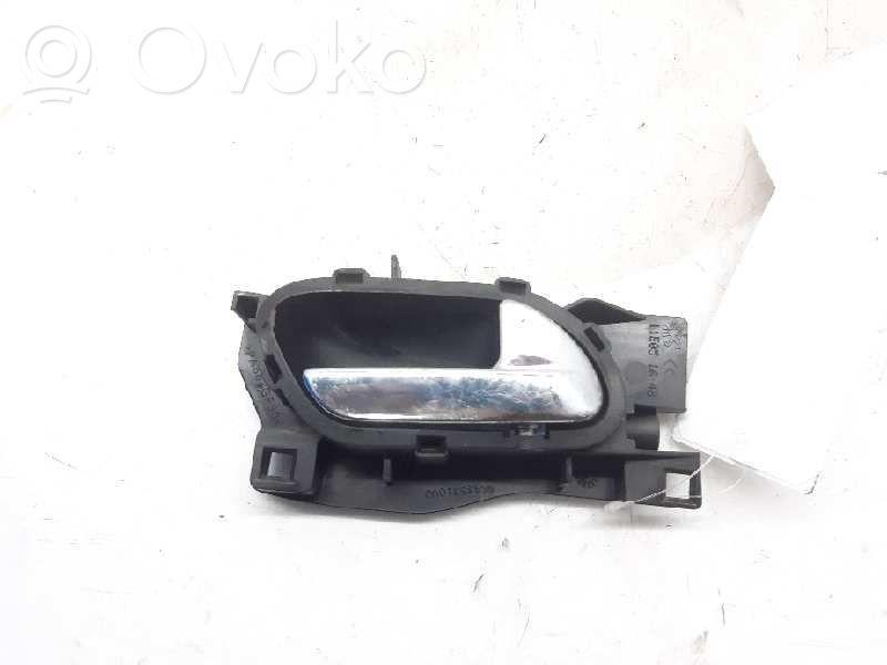 Citroen C4 I Manecilla interna puerta trasera 