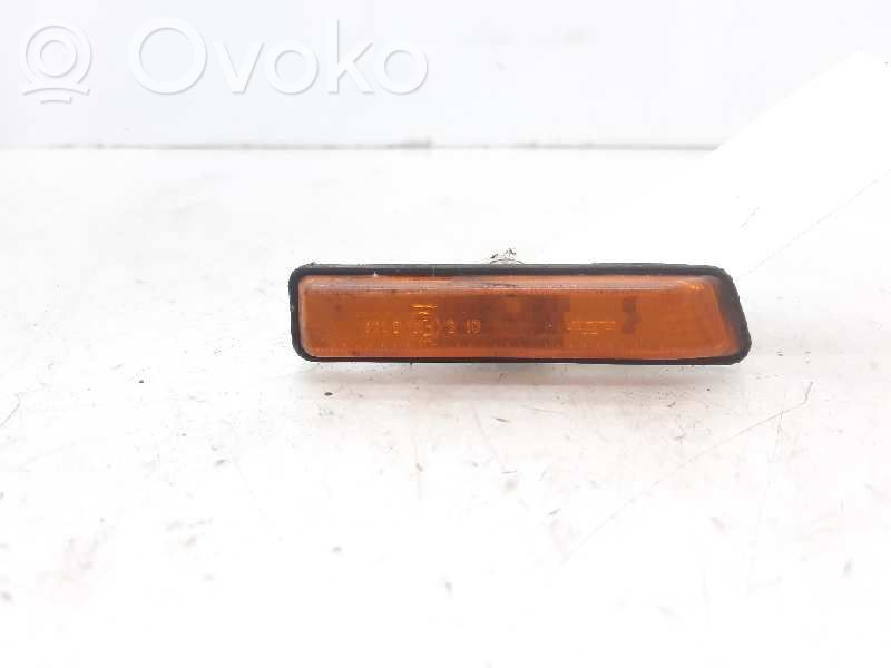 BMW X5 E53 Front fender indicator light 