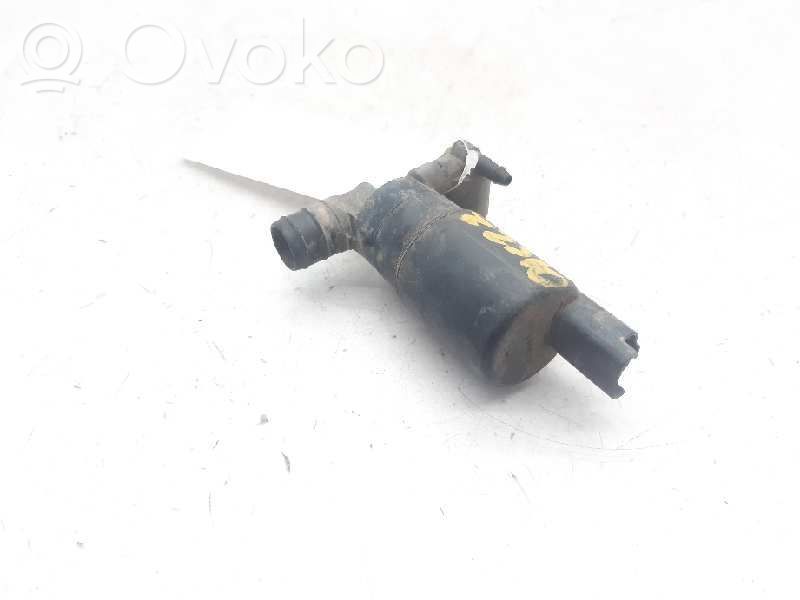 Peugeot 106 Pompe de lave-glace de pare-brise 