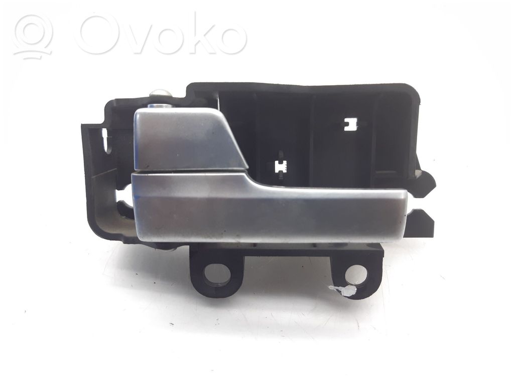 Manecilla interna puerta trasera   3M51R22601BA