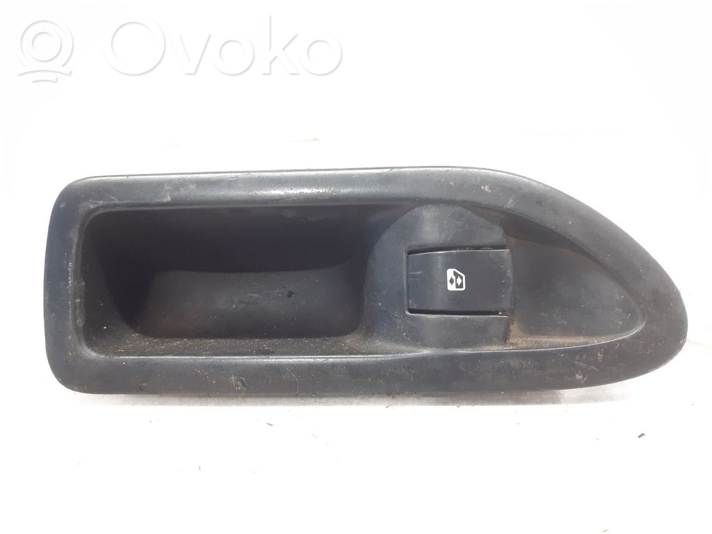 Renault Laguna II Electric window control switch 