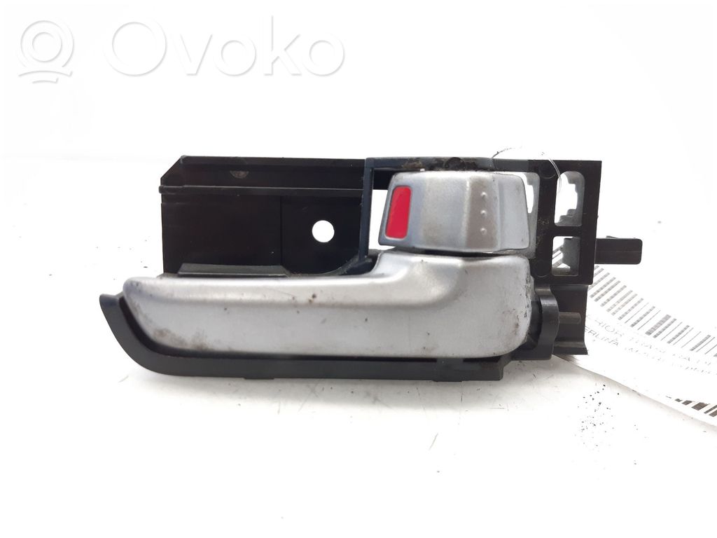 Suzuki Swift I Rear door interior handle 