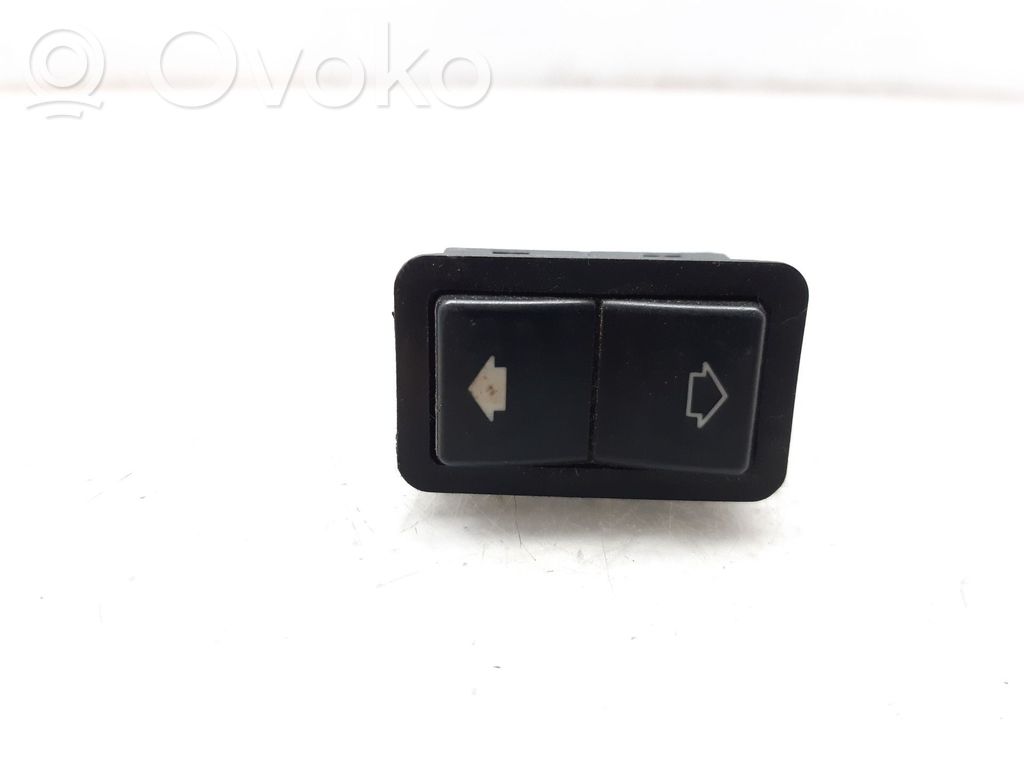 BMW 5 E39 Electric window control switch 