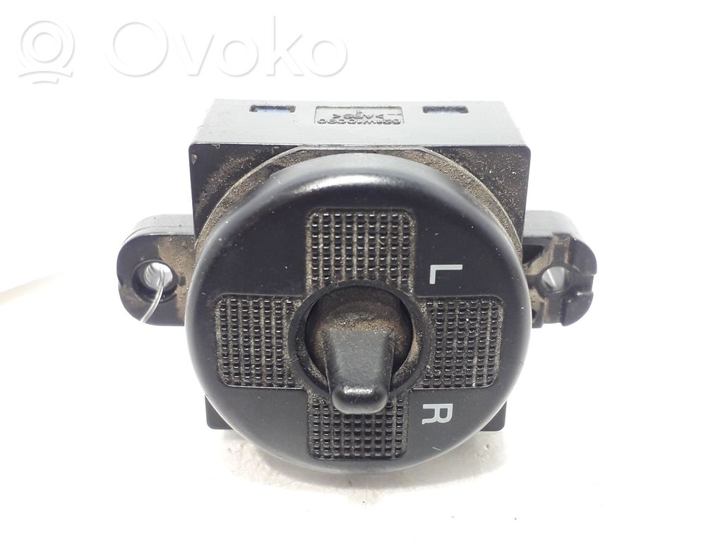 KIA Rio Wing mirror switch 