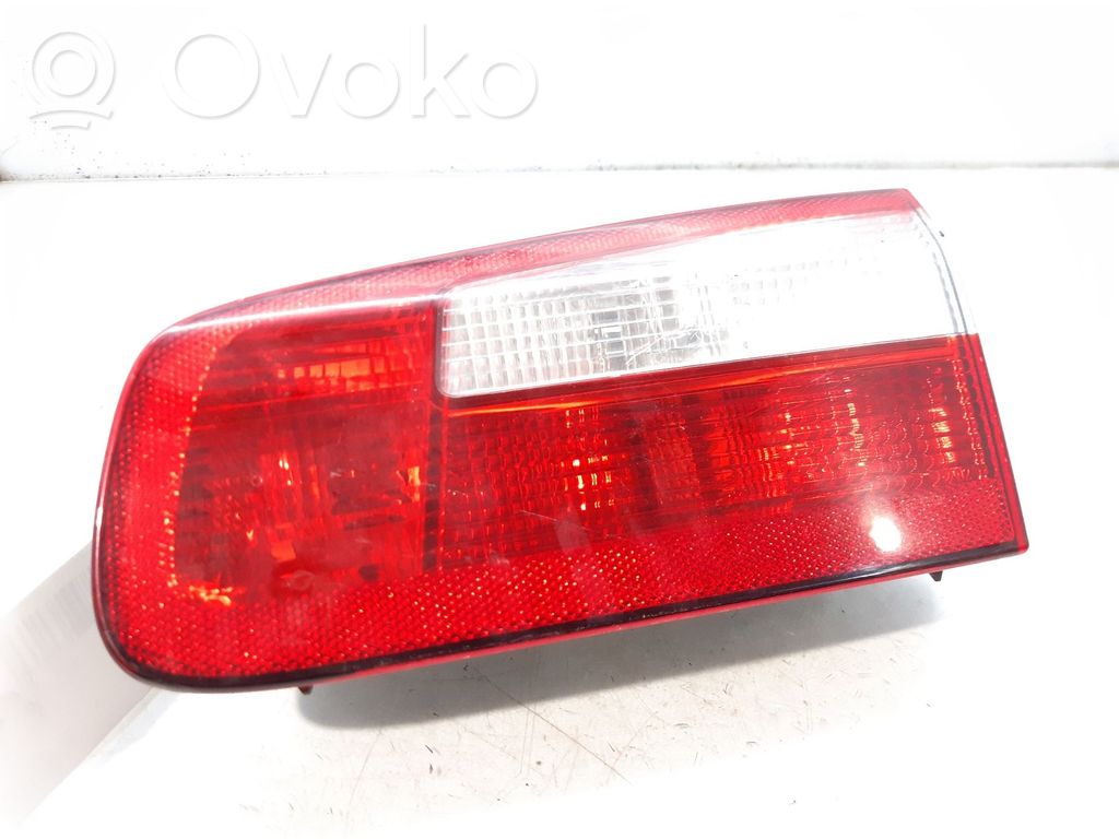 Renault Laguna II Luci posteriori del portellone del bagagliaio