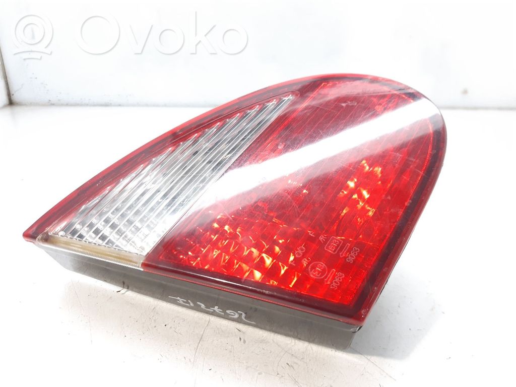 Daewoo Lanos Tailgate rear/tail lights 