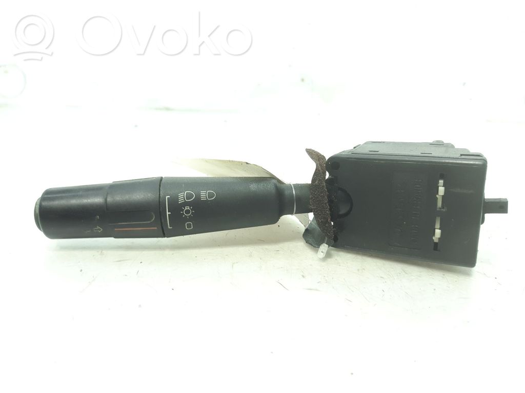 Peugeot 306 Interruptor de luz 