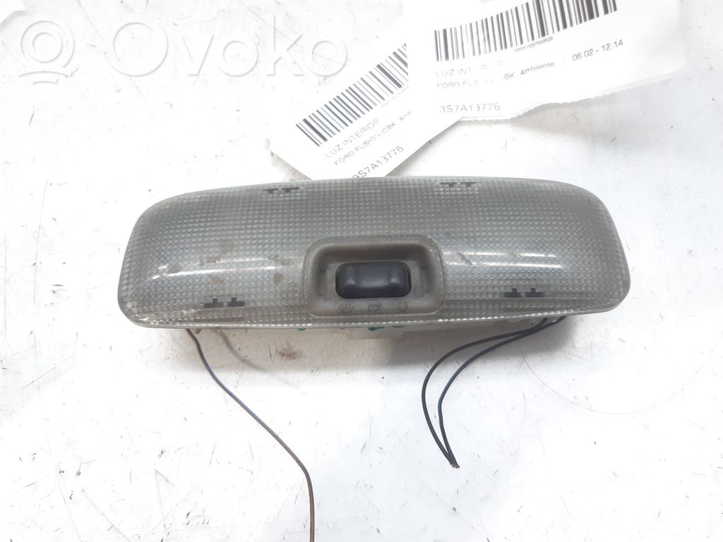 Ford Fusion Front seat light 