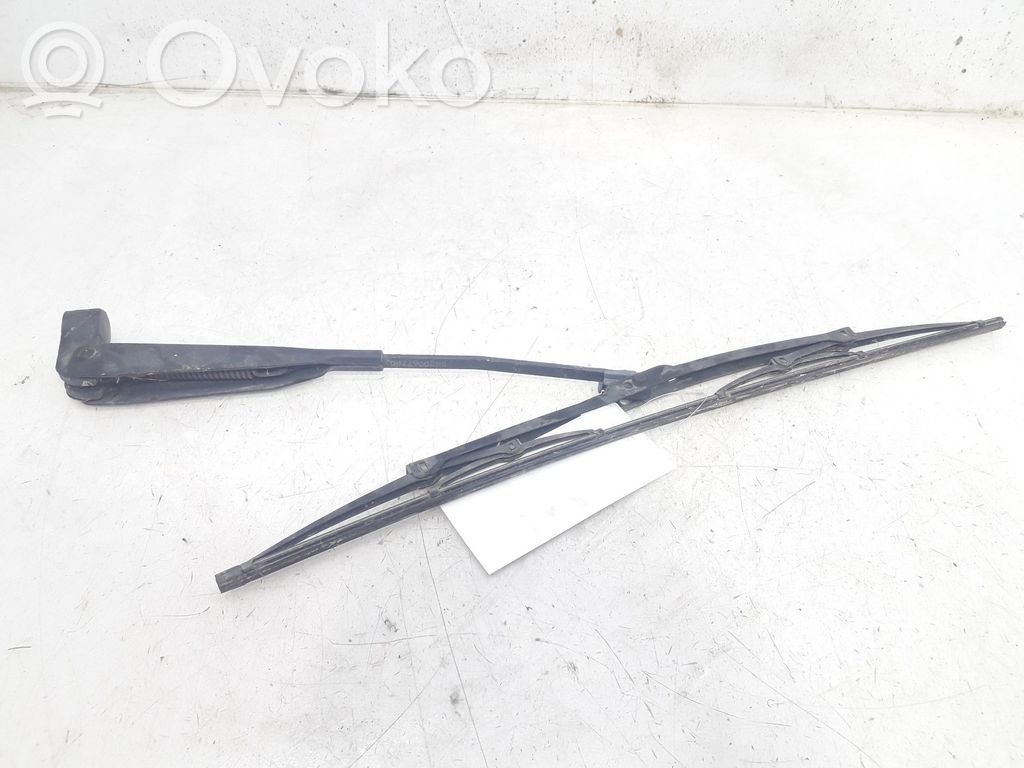 Citroen Saxo Brazo del limpiaparabrisas trasero 