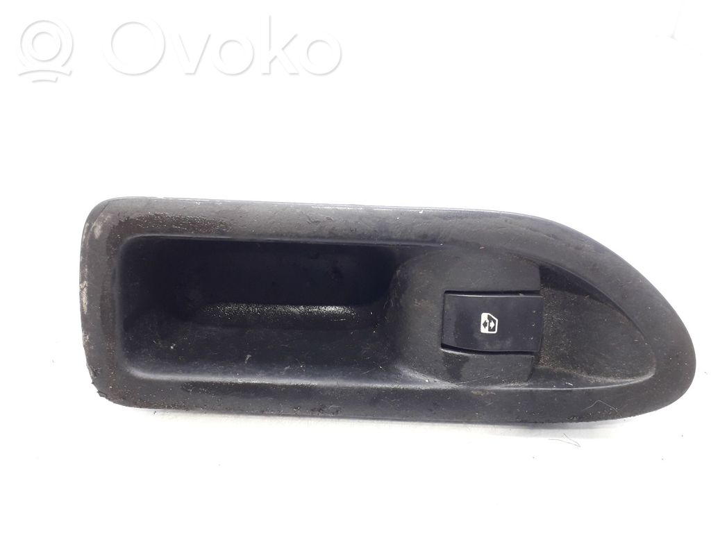 Renault Laguna II Electric window control switch 