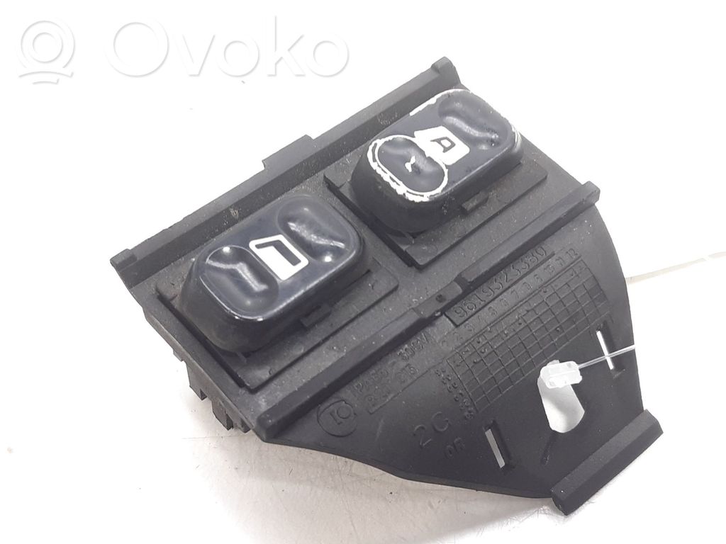 Citroen Xantia Electric window control switch 