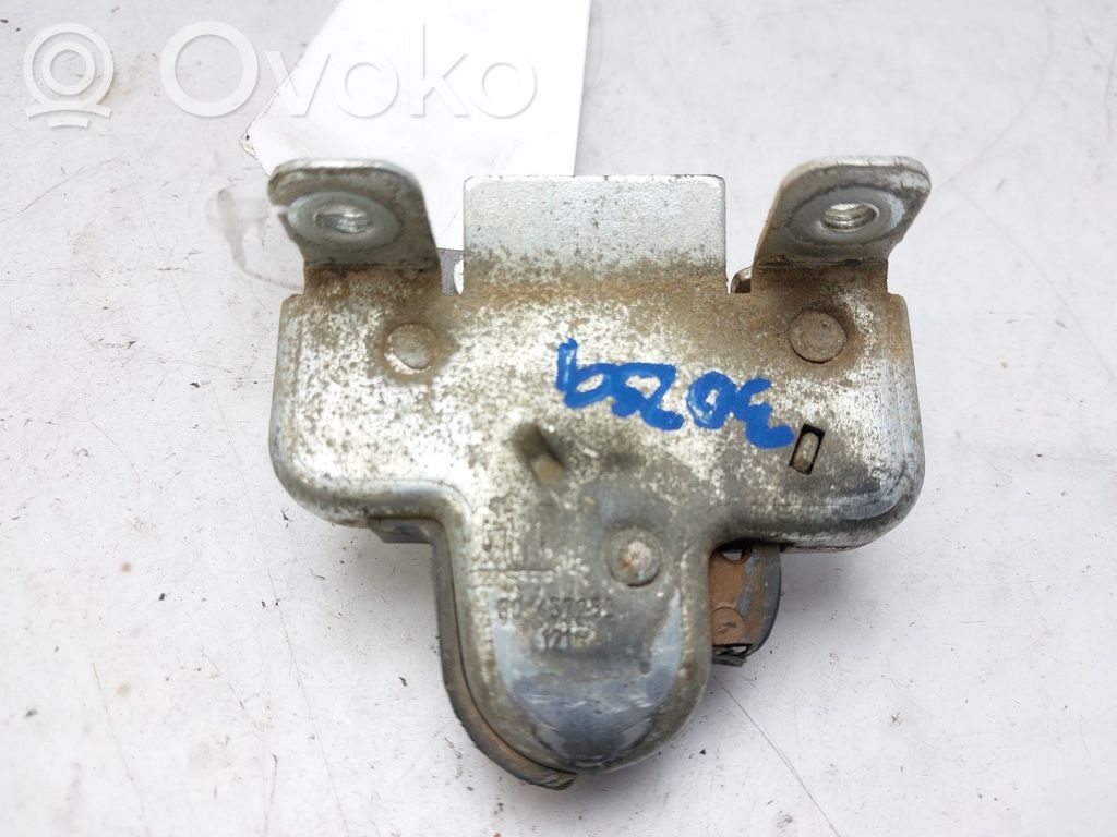 Opel Vectra B Tailgate/trunk/boot lock/catch/latch 