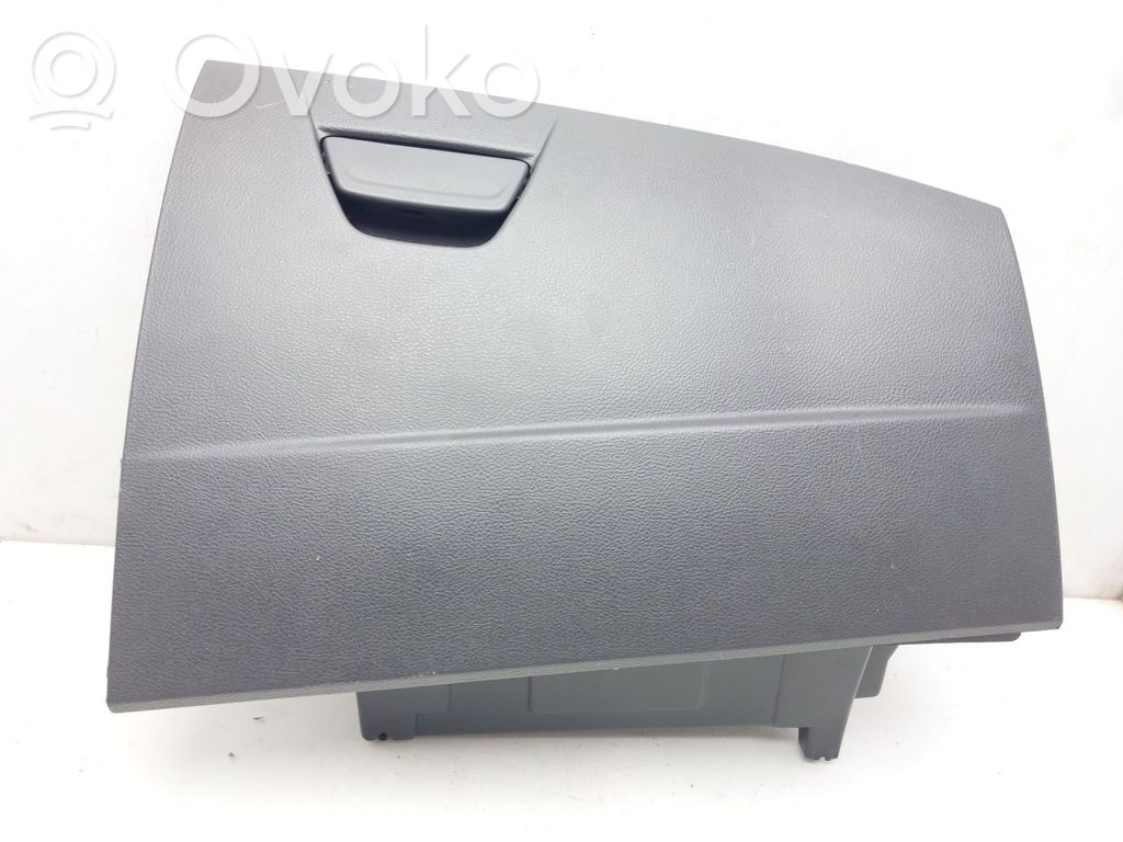 Guantera   F1EBA06044