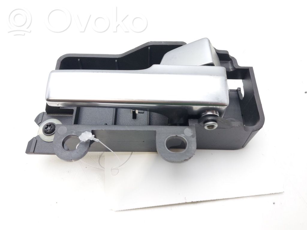 Manecilla interna puerta delantera   3M51R22600BB